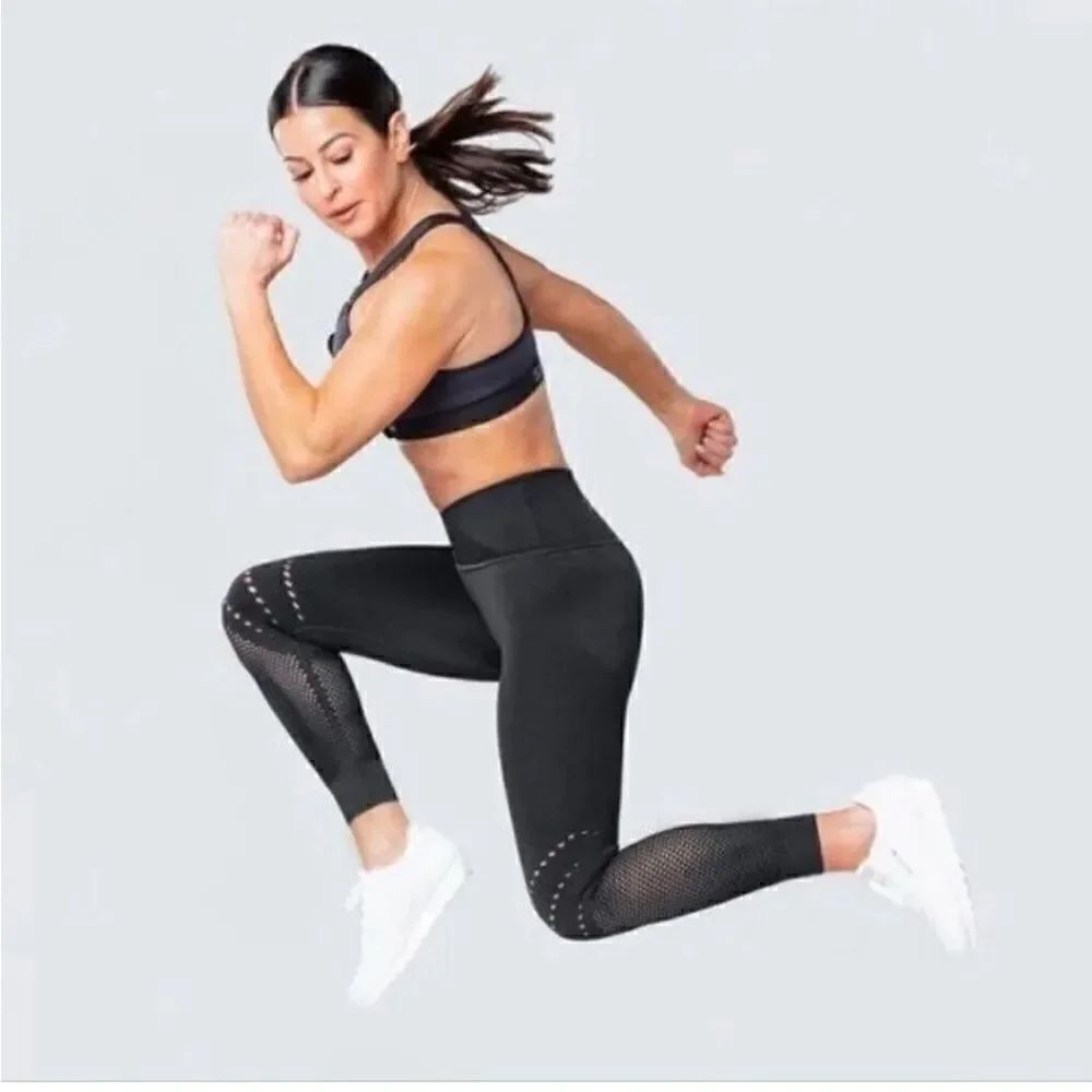 NWT New SHEFIT Seamless Black Leggings Mesh V Waist Luxe L 7/8 Length